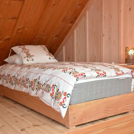 Dom wakacyjny Cozy Near Houffalize, Cleaning Included *